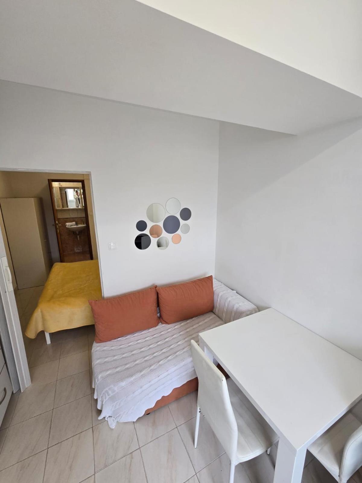 Apartment Ella Banjol Exterior foto